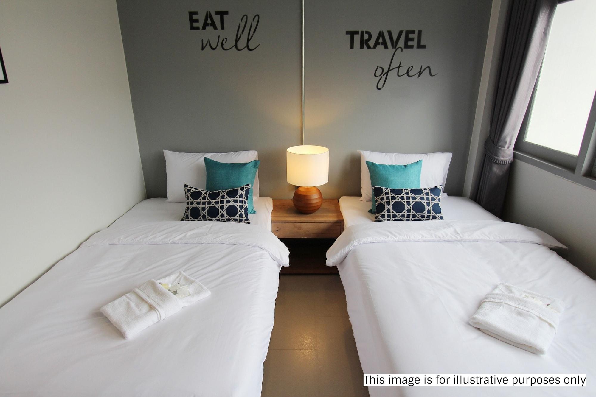 Rajthani Hotel - Sha Certified Surat Thani Esterno foto