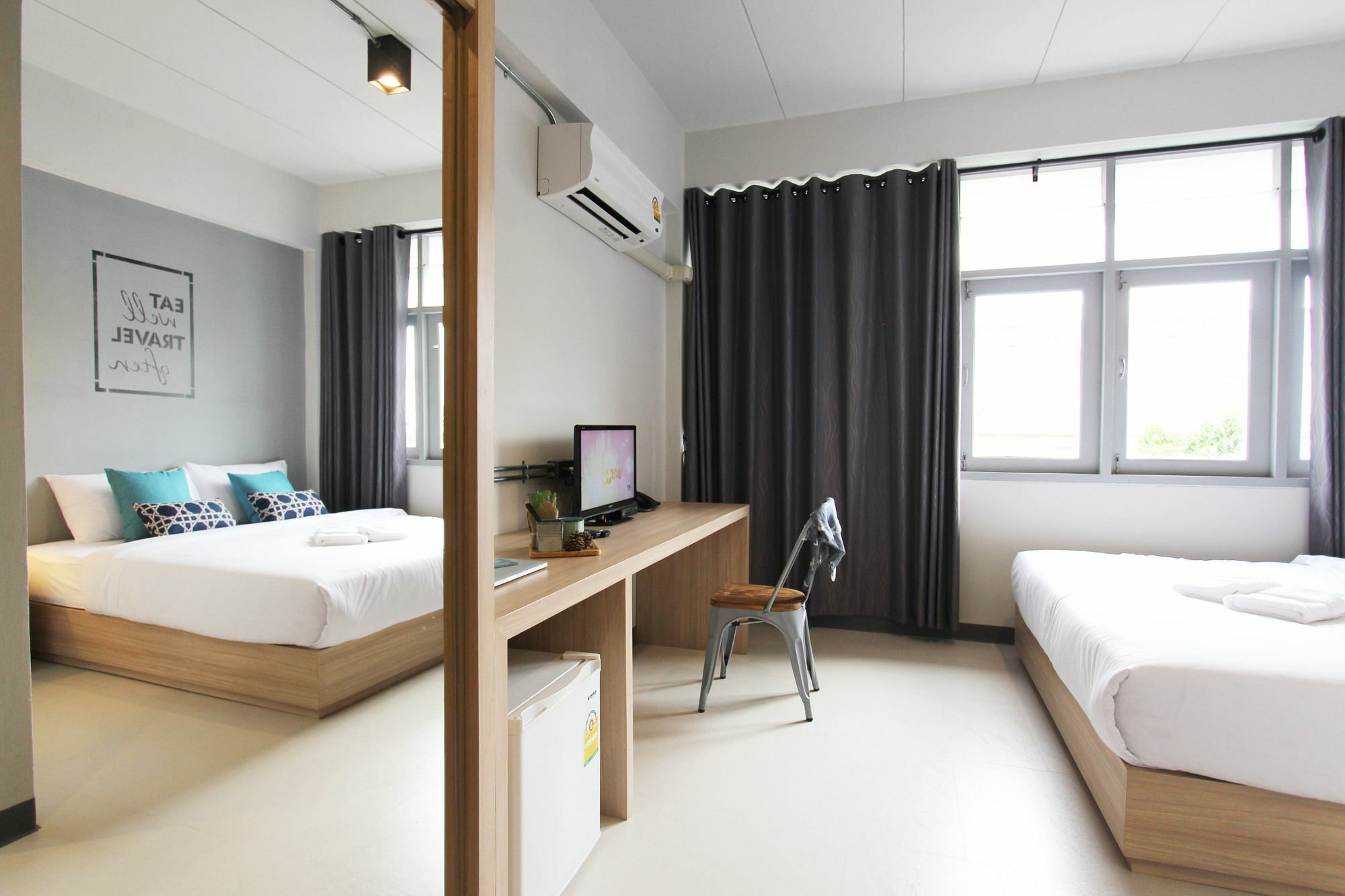 Rajthani Hotel - Sha Certified Surat Thani Esterno foto